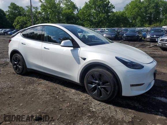 2024 Tesla Model Y Long Range с VIN 7SAYGDEE1RF201627, выставлен на аукционе Copart как лот 60631195 с пробегом 14 356 миль миль и Списание • Salvage title. История ставок и продаж доступна на DreamBid. Изображение 4.