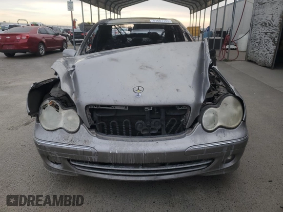 2006 Mercedes-Benz C 280 Luxury with VIN WDBRF54H16A853401, listed as a Copart auction lot 81607144 with Not Provided miles and Non Repairable. Bid and sale history available at DreamBid. Image 5.
