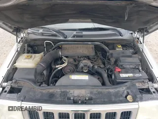 2010 Jeep Commander Sport with VIN 1J4RH4GKXAC157379, listed as a IAAI auction lot 42130174 with 193,337 mi miles and . Bid and sale history available at DreamBid. Image 10.