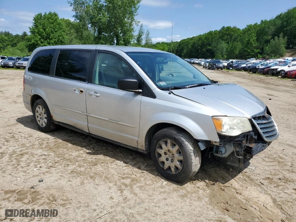 2009 Chrysler Town & Country LX with VIN 2A8HR44EX9R630030, listed as a Copart auction lot 56555524 with 0 mi miles and Clean Title. Bid and sale history available at carsss.com. Image 4.