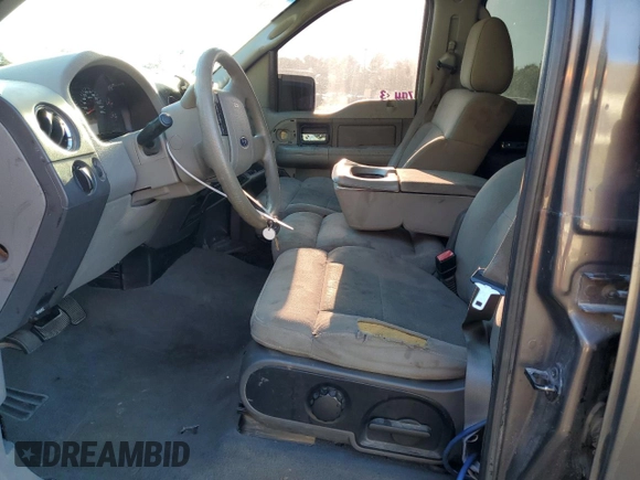 2004 Ford F-150 XLT with VIN 1FTRW14W54KB87028, listed as a Copart auction lot 79939714 with 260,492 mi miles and Salvage Title. Bid and sale history available at carsss.com. Image 7.