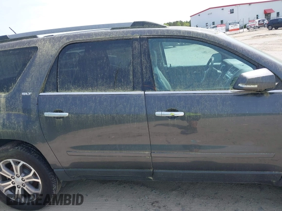 2013 GMC Acadia SLT with VIN 1GKKRRKD8DJ213270, listed as a IAAI auction lot 41942309 with 141,807 mi miles. Bid and sale history available at carsss.com. Image 13.