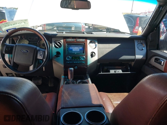 2012 Ford Expedition XLT с VIN 1FMJU1H57CEF46831, выставлен на аукционе IAAI как лот 42078155 с пробегом 232 254 миль миль и . История ставок и продаж доступна на DreamBid. Изображение 18.