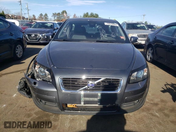 2010 Volvo C30 с VIN YV1672MKXA2171481, выставлен на аукционе Copart как лот 79916064 с пробегом 44 660 миль миль и Списание • Salvage title. История ставок и продаж доступна на DreamBid. Изображение 5.