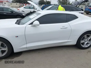 2020 Chevrolet Camaro 1LT with VIN 1G1FB1RX3L0149462, listed as a IAAI auction lot 42047607 with 68,278 mi miles. Bid and sale history available at carsss.com. Image 15.
