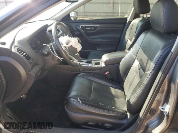 2017 Nissan Altima SL with VIN 1N4BL3AP8HC132372, listed as a Copart auction lot 43063315 with 114,862 mi miles and Salvage title. Bid and sale history available at DreamBid. Image 7.