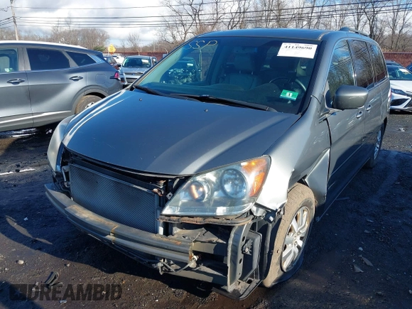 2008 Honda Odyssey EX-L with VIN 5FNRL38708B401000, listed as a IAAI auction lot 41149690 with 111,398 mi miles. Bid and sale history available at carsss.com. Image 6.