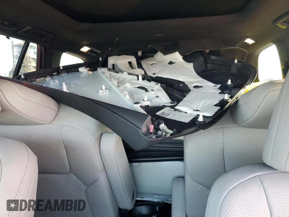 2025 Lexus TX 350 с VIN 5TDAAAB63SS021692, выставлен на аукционе Copart как лот 55786175 с пробегом 1 847 миль миль и Списание • Salvage title. История ставок и продаж доступна на DreamBid. Изображение 10.