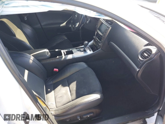 2012 Lexus IS 350 с VIN JTHBE5C29C5029104, выставлен на аукционе IAAI как лот 42353588 с пробегом Не указан миль и . История ставок и продаж доступна на DreamBid. Изображение 5.