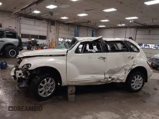 2008 Chrysler PT Cruiser Touring with VIN 3A8FY58BX8T186692, listed as a IAAI auction lot 41971978 with Not provided miles and . Bid and sale history available at DreamBid. Image 13.