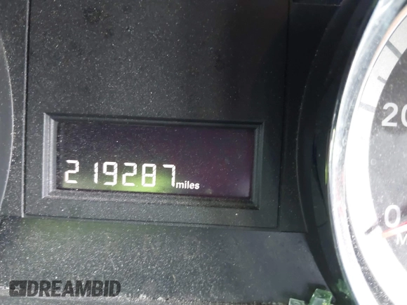 2018 Dodge Grand Caravan SE Plus with VIN 2C4RDGBG2JR206538, listed as a IAAI auction lot 41337205 with 219,287 mi miles and . Bid and sale history available at DreamBid. Image 15.