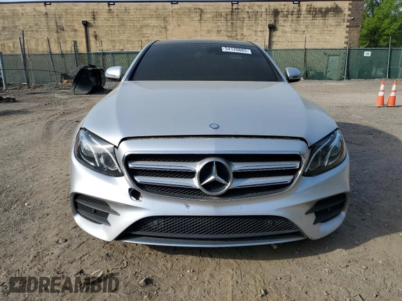 2017 Mercedes-Benz E-Class E 300 Luxury with VIN WDDZF4KB3HA022985, listed as a Copart auction lot 54120865 with 96,508 mi miles and Clean Title. Bid and sale history available at carsss.com. Image 5.