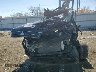 2022 Mitsubishi Outlander SEL z VIN JA4J4VA86NZ007865, wystawiony jako Copart lot #48205825 z przebiegiem Nie podano mil oraz Szkoda całkowita • Salvage title. Historia ofert i sprzedaży dostępna na DreamBid. Obrazek 12.