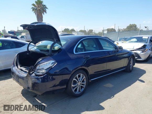 2016 Mercedes-Benz C 300 with VIN 55SWF4JB7GU146373, listed as a IAAI auction lot 40029926 with 191,650 mi miles and . Bid and sale history available at carsss.com. Image 4.