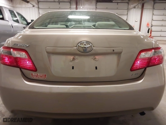 2007 Toyota Camry CE with VIN 4T1BE46K47U022527, listed as a IAAI auction lot 41779921 with 52,788 mi miles. Bid and sale history available at carsss.com. Image 16.