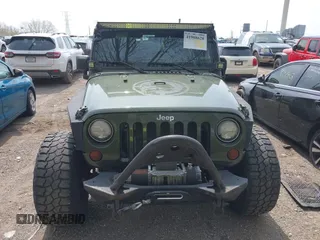 2007 Jeep Wrangler Unlimited X with VIN 1J4GA39147L101084, listed as a IAAI auction lot 41988628 with 194,562 mi miles and . Bid and sale history available at DreamBid. Image 12.