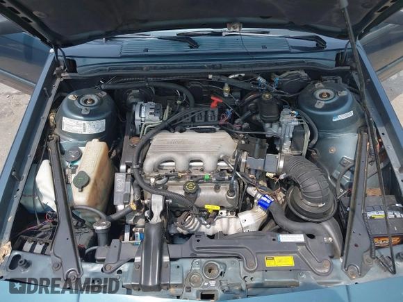 1994 Oldsmobile Cutlass Ciera S z VIN 1G3AG55M3R6441530, wystawiony jako IAAI lot #42404529 z przebiegiem 78 518 mil mil oraz . Historia ofert i sprzedaży dostępna na DreamBid. Obrazek 10.