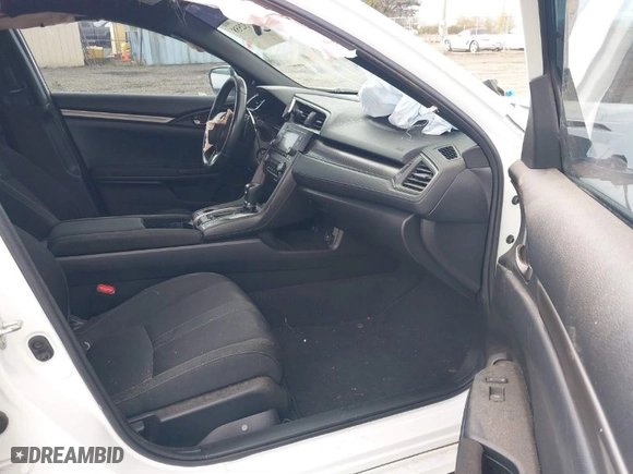 2018 Honda Civic Hatchback Sport with VIN SHHFK7H43JU402858, listed as a IAAI auction lot 40732558 with 117,673 mi miles. Bid and sale history available at carsss.com. Image 5.