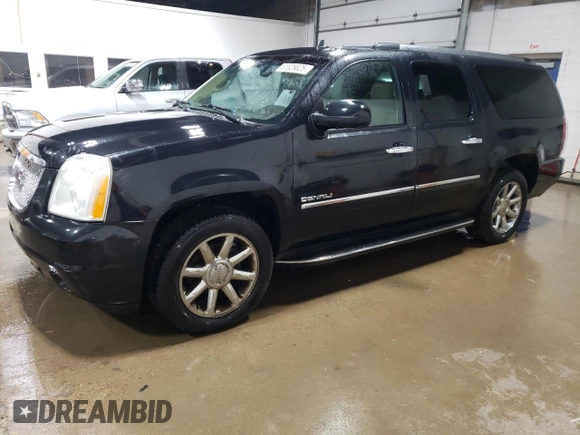 2011 GMC Yukon XL Denali with VIN 1GKS2MEF2BR378315, listed as a Copart auction lot 51529825 with 204,750 mi miles and Clean Title. Bid and sale history available at carsss.com. Image 1.
