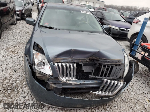 2011 Mercury Milan with VIN 3MEHM0HA8BR601629, listed as a Copart auction lot 81978144 with 207,792 mi miles and Salvage Title. Bid and sale history available at carsss.com. Image 5.