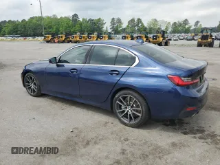 2019 BMW 3 Series 330i with VIN WBA5R1C51KAK09945, listed as a Copart auction lot 53831015 with 18,135 mi miles and Salvage title. Bid and sale history available at DreamBid. Image 2.