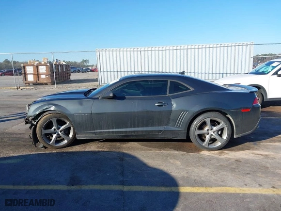2014 Chevrolet Camaro LT with VIN 2G1FC1E33E9263437, listed as a IAAI auction lot 41671972 with NaN miles. Bid and sale history available at carsss.com. Image 14.