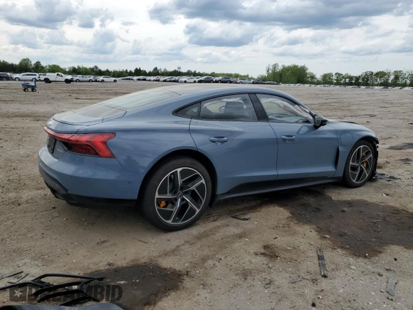 2024 Audi RS e-tron GT z VIN WAUAHBFW5R7901225, wystawiony jako Copart lot #53719655 z przebiegiem Nie podano mil oraz Szkoda całkowita • Salvage title. Historia ofert i sprzedaży dostępna na DreamBid. Obrazek 3.