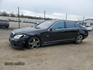 2008 Mercedes-Benz S-Class 5.5L V8 with VIN WDDNG86X88A185673, listed as a Copart auction lot 52859885 with 159,293 mi miles and Salvage Title. Bid and sale history available at carsss.com. Image 1.