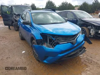 2017 Toyota RAV4 LE z VIN 2T3ZFREV4HW383558, wystawiony jako IAAI lot #42017533 z przebiegiem 113 172 mil mil oraz . Historia ofert i sprzedaży dostępna na DreamBid. Obrazek 1.
