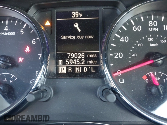 2015 Nissan Rogue S z VIN JN8AS5MV0FW763275, wystawiony jako IAAI lot #41946282 z przebiegiem 79 026 mil mil oraz . Historia ofert i sprzedaży dostępna na DreamBid. Obrazek 15.