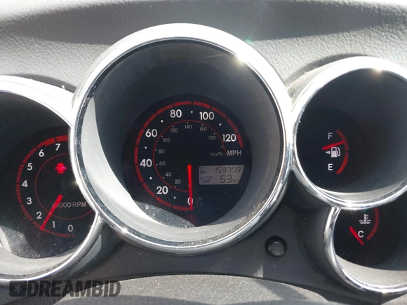 2005 Pontiac Vibe with VIN 5Y2SL63865Z427576, listed as a IAAI auction lot 42051342 with 159,708 mi miles. Bid and sale history available at carsss.com. Image 7.