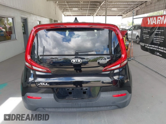 2020 Kia Soul S with VIN KNDJ23AU5L7119840, listed as a IAAI auction lot 42139898 with 63,549 mi miles and . Bid and sale history available at DreamBid. Image 16.