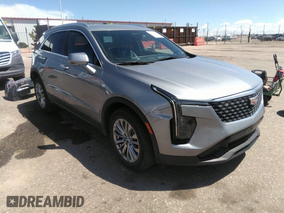 2024 Cadillac XT4 FWD Premium Luxury with VIN 1GYFZCR46RF221436, listed as a IAAI auction lot 42140984 with 32,534 mi miles and . Bid and sale history available at carsss.com. Image 1.