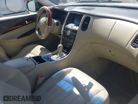 2008 Infiniti EX Journey with VIN JNKAJ09F08M356265, listed as a IAAI auction lot 42595500 with 177,764 mi miles and . Bid and sale history available at DreamBid. Image 5.