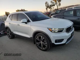 2019 Volvo XC40 Inscription с VIN YV4162UL2K2057274, выставлен на аукционе Copart как лот 89395525 с пробегом 30 540 миль миль и Списание • Salvage title. История ставок и продаж доступна на DreamBid. Изображение 4.