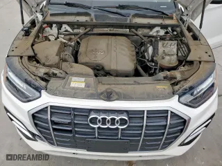 2021 Audi Q5 Premium with VIN WA1AAAFY5M2003212, listed as a Copart auction lot 53697735 with 114,200 mi miles and Clean Title. Bid and sale history available at carsss.com. Image 12.