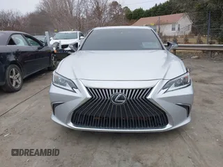 2019 Lexus ES 350 with VIN 58ABZ1B17KU020000, listed as a IAAI auction lot 41535730 with 60,431 mi miles and . Bid and sale history available at DreamBid. Image 12.