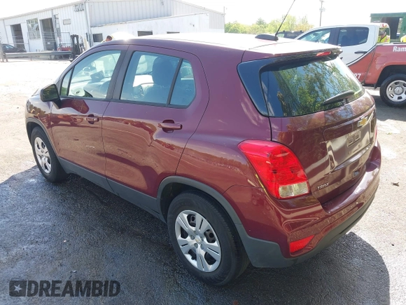 2017 Chevrolet Trax LS with VIN 3GNCJKSBXHL231417, listed as a IAAI auction lot 42032587 with 56,986 mi miles. Bid and sale history available at carsss.com. Image 3.