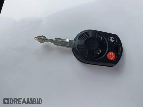2012 Ford Escape XLT с VIN 1FMCU9DG7CKC60929, выставлен на аукционе IAAI как лот 42080935 с пробегом 246 476 миль миль и . История ставок и продаж доступна на DreamBid. Изображение 11.