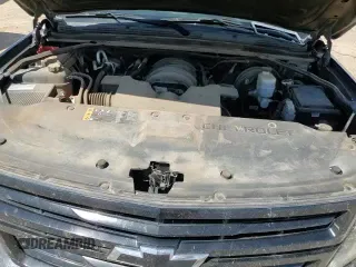 2020 Chevrolet Suburban Premier z VIN 1GNSKJKJ8LR179085, wystawiony jako Copart lot #69281265 z przebiegiem 120 750 mil mil oraz Czysty tytuł • Clean title. Historia ofert i sprzedaży dostępna na DreamBid. Obrazek 14.