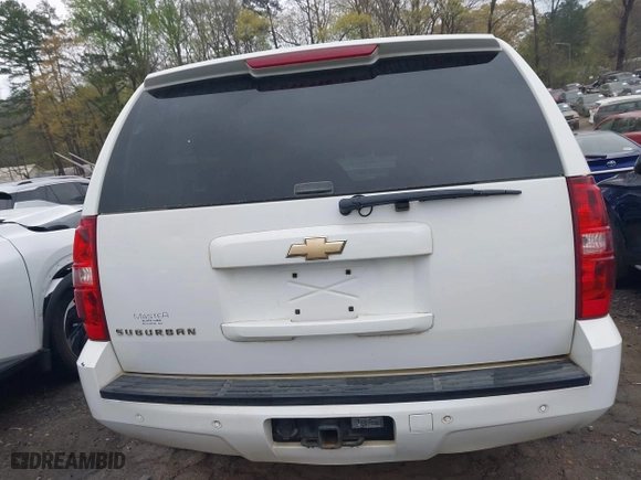 2007 Chevrolet Suburban LTZ with VIN 3GNFC160X7G132811, listed as a IAAI auction lot 41849787 with 1 mi miles. Bid and sale history available at carsss.com. Image 16.