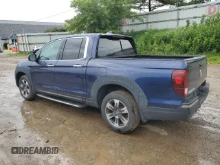 2017 Honda Ridgeline RTL-E with VIN 5FPYK3F7XHB005438, listed as a Copart auction lot 65800825 with 173,721 mi miles and Clean title. Bid and sale history available at DreamBid. Image 2.