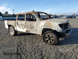 2011 Toyota Tacoma с VIN 5TFJX4GN1BX002410, выставлен на аукционе Copart как лот 43046725 с пробегом Не указан миль и На запчасти • Non repairable. История ставок и продаж доступна на DreamBid. Изображение 4.