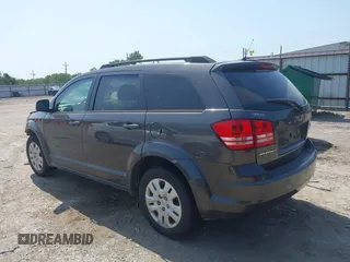 2016 Dodge Journey SE with VIN 3C4PDCAB6GT107930, listed as a IAAI auction lot 39819193 with 113,725 mi miles. Bid and sale history available at carsss.com. Image 3.