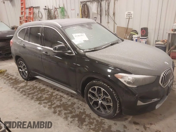 2022 BMW X1 xDrive28i с VIN WBXJG9C08N5U68877, выставлен на аукционе IAAI как лот 41363443 с пробегом 39 104 миль миль и . История ставок и продаж доступна на DreamBid. Изображение 1.