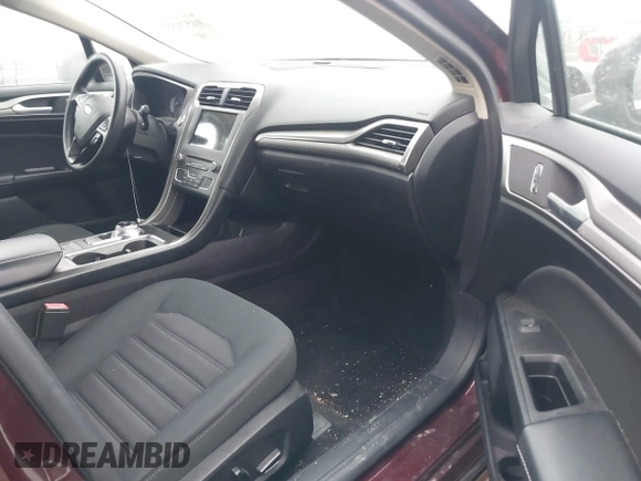 2018 Ford Fusion SE with VIN 3FA6P0H72JR202854, listed as a IAAI auction lot 41571355 with 88,182 mi miles. Bid and sale history available at carsss.com. Image 5.