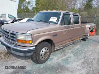 1997 Ford F-350 z VIN 1FTJW35G7VEC80262, wystawiony jako IAAI lot #38286107 z przebiegiem 158 206 mil mil oraz . Historia ofert i sprzedaży dostępna na DreamBid. Obrazek 17.