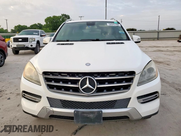 2014 Mercedes-Benz M 350 with VIN 4JGDA5JB0EA282181, listed as a Copart auction lot 56943785 with 210,988 mi miles and Clean title. Bid and sale history available at DreamBid. Image 5.