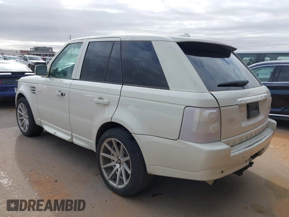 2007 Land Rover Range Rover Sport HSE с VIN SALSK25497A987091, выставлен на аукционе IAAI как лот 41797141 с пробегом 152 279 миль миль и . История ставок и продаж доступна на DreamBid. Изображение 3.