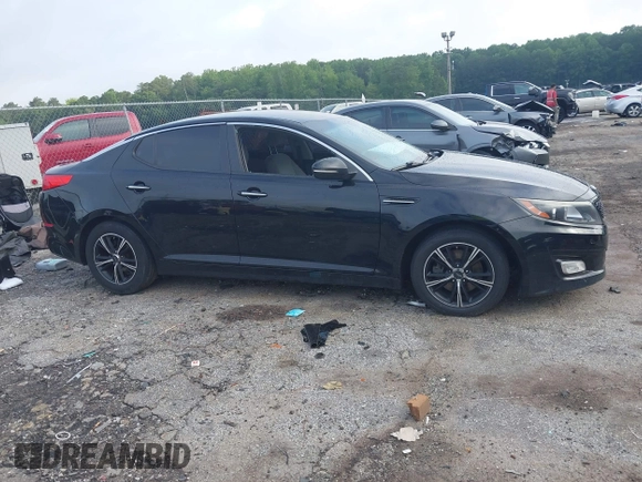 2014 Kia Optima LX z VIN 5XXGM4A72EG337457, wystawiony jako IAAI lot #42486150 z przebiegiem 135 338 mil mil oraz . Historia ofert i sprzedaży dostępna na DreamBid. Obrazek 13.
